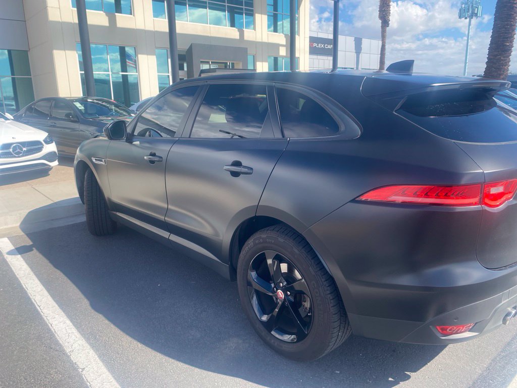 Used 2017 Jaguar F-PACE Premium AWD/4WD image 4