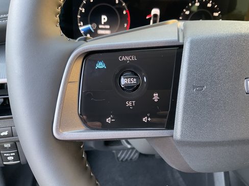 Used 2026 Nissan Murano SV AWD/4WD image 31