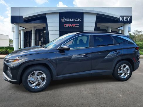 Used 2022 Hyundai Tucson SEL image 4