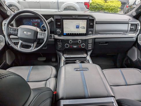 Certified 2025 Ford F350 Platinum AWD/4WD image 29