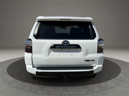 Used 2017 Toyota 4Runner TRD Pro AWD/4WD image 4