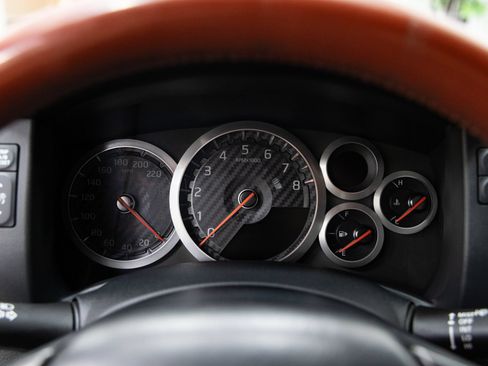 Used 2016 Nissan GT-R Premium AWD/4WD image 17