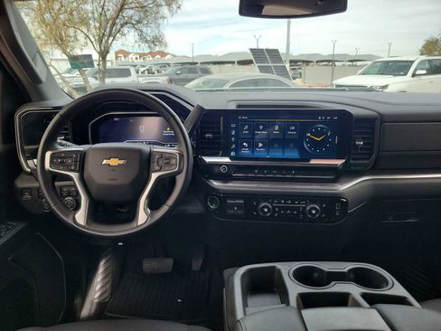 Used 2024 Chevrolet Silverado 3500 LTZ image 10