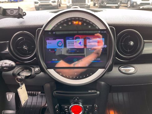Used 2011 MINI Cooper S FWD image 26