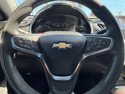 Used 2020 Chevrolet Malibu LT FWD image 8