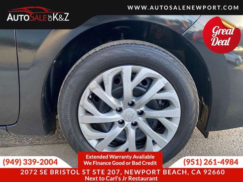 Used 2017 Toyota Corolla LE FWD image 21