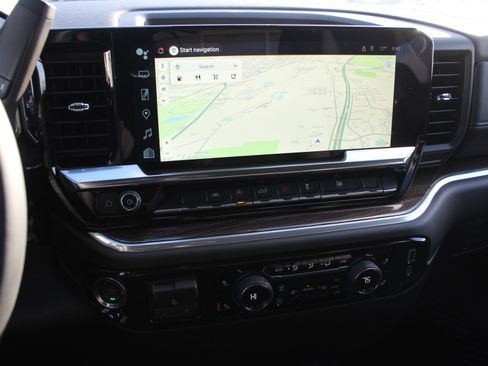 New 2026 Chevrolet Silverado 1500 LT image 12