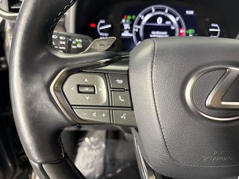 Certified 2022 Lexus LX 600 4WD w/ Appearance Package image 14