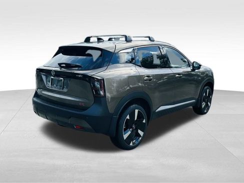 New 2026 Nissan Kicks SR FWD image 8