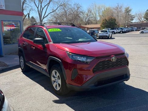 Used 2021 Toyota RAV4 LE image 3