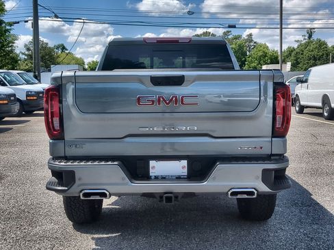 Used 2026 GMC Sierra 1500 AT4 w/ AT4 Preferred Package AWD/4WD image 7