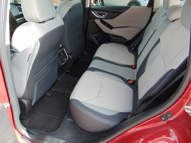 Used 2020 Subaru Forester Premium AWD/4WD image 21