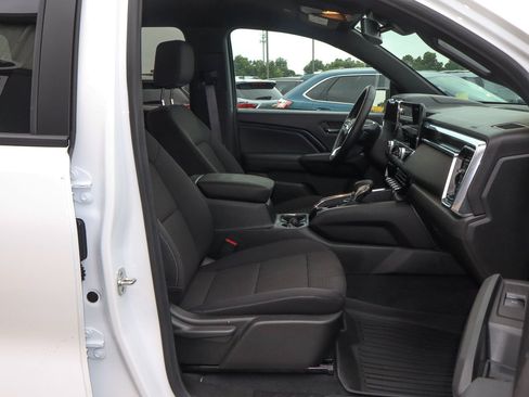 Used 2024 GMC Canyon Elevation w/ Convenience Package AWD/4WD image 26