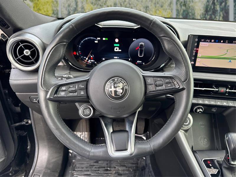 Used 2024 Alfa Romeo Tonale Ti AWD/4WD image 18