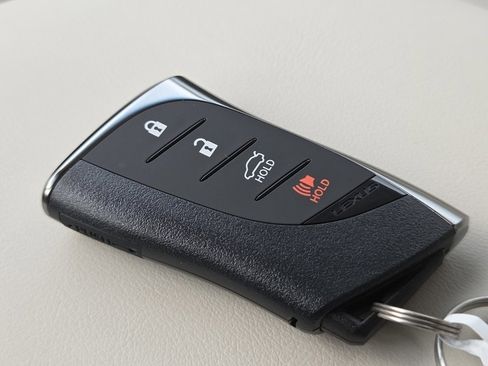 Used 2025 Lexus ES 350 w/ Premium Package FWD image 37