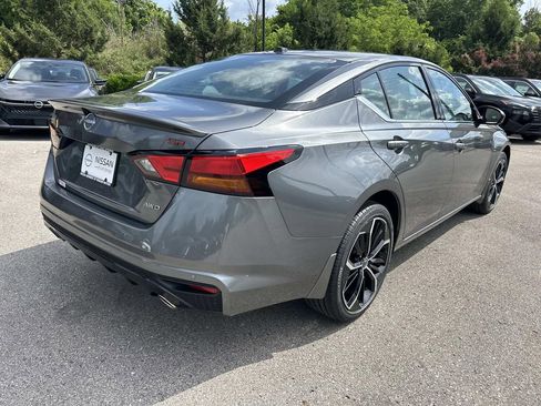 New 2026 Nissan Altima 2.5 SR w/ SR Premium Package AWD/4WD image 7