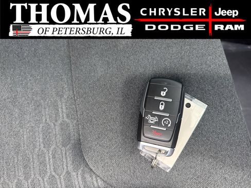Used 2025 RAM 1500 Big Horn AWD/4WD image 32