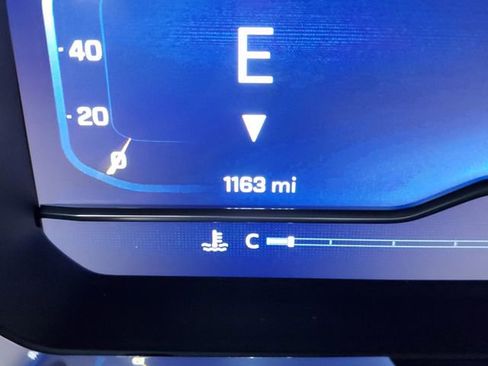 Certified 2025 Chevrolet Silverado 2500 LTZ w/ LTZ Convenience Package image 28