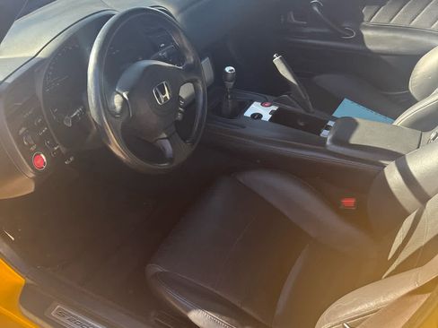 Used 2005 Honda S2000 image 5