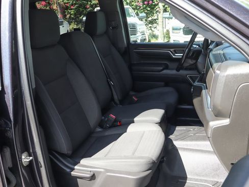 Used 2022 Chevrolet Silverado 1500 LT RWD image 42