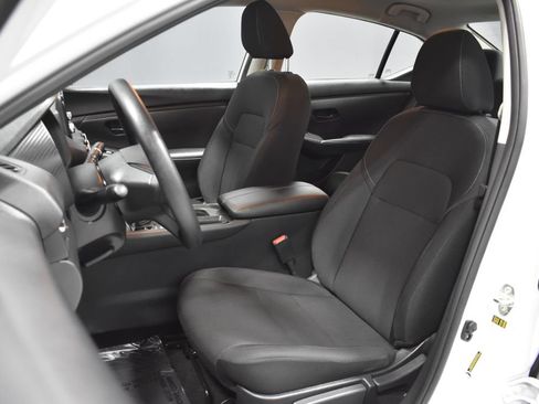 Certified 2025 Nissan Sentra S FWD image 5