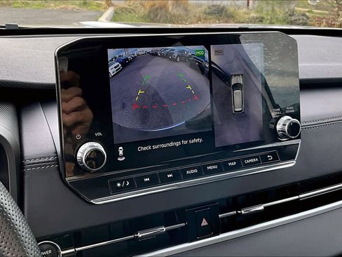 Used 2023 Mitsubishi Outlander SE image 27