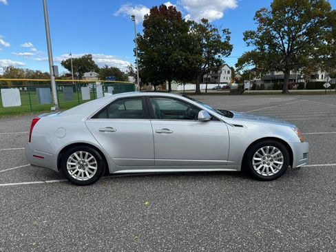 Used 2012 Cadillac CTS Luxury image 7