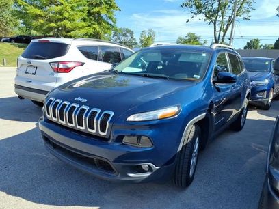 Used 2018 Jeep Cherokee Latitude w/ Cold Weather Group