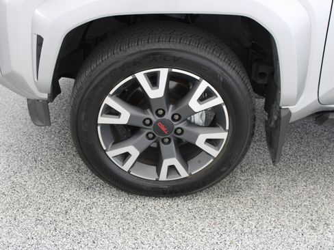 Used 2025 Toyota 4Runner TRD Sport Premium RWD image 11