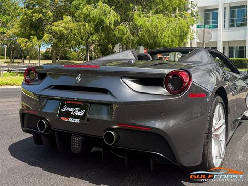 Used 2019 Ferrari 488 Spider RWD image 54