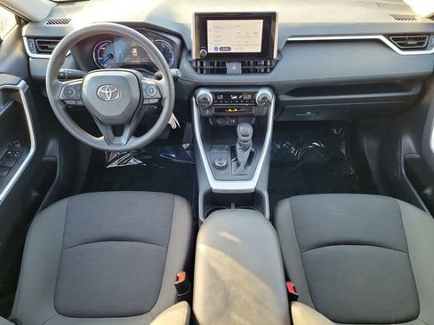 Used 2025 Toyota RAV4 LE AWD/4WD image 13