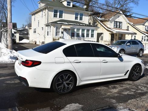 Used 2023 BMW 540i w/ M Sport Package RWD image 6