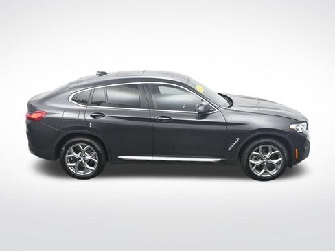 Used 2025 BMW X4 xDrive30i AWD/4WD image 34