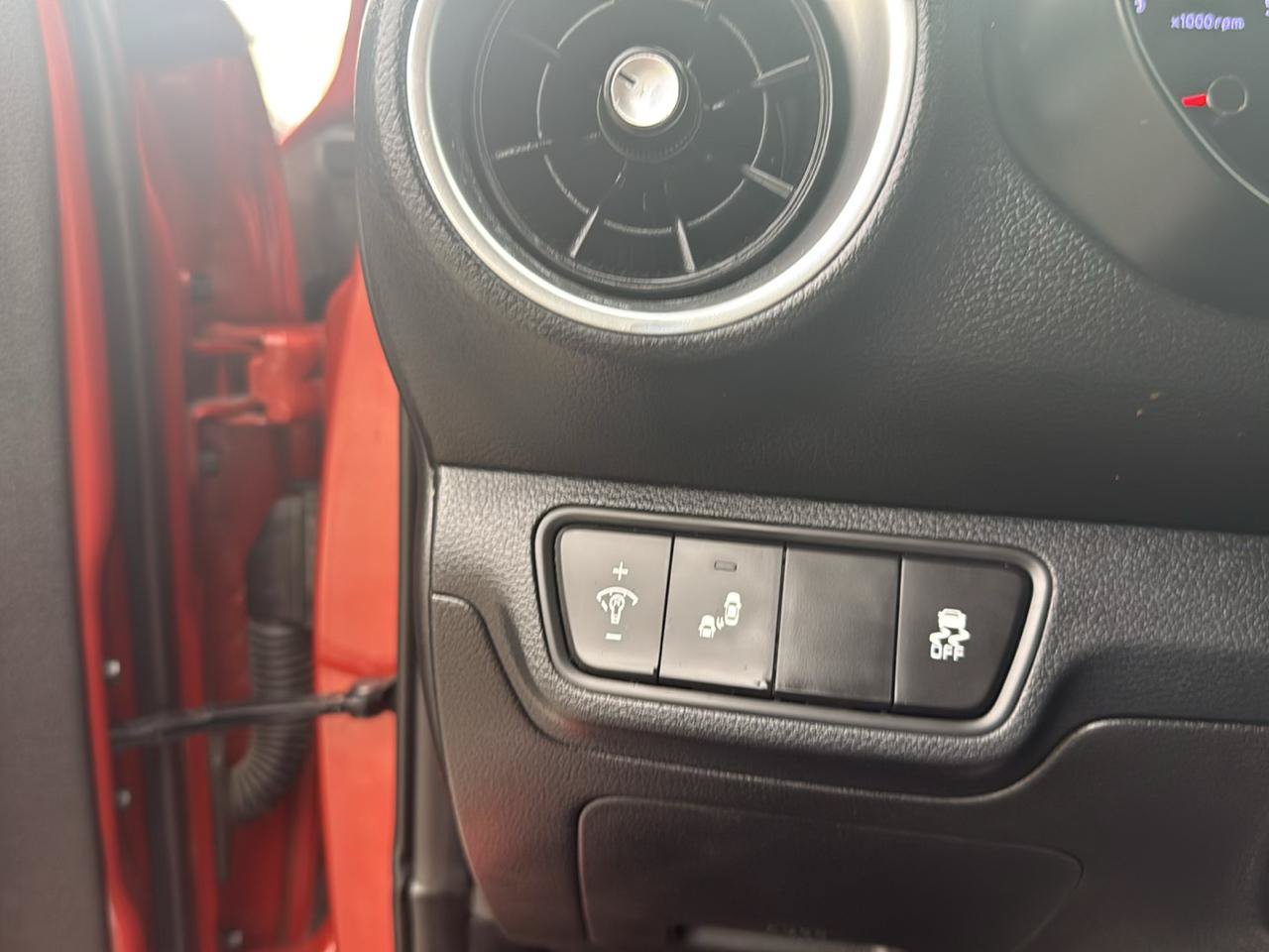 Used 2024 Kia Forte LXS w/ LXS Technology Package FWD image 23