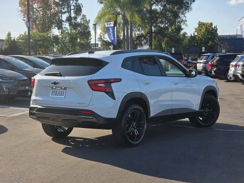 Used 2025 Chevrolet Trax ACTIV w/ Driver Confidence Package image 5