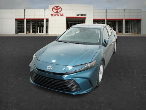 New 2026 Toyota Camry LE image 4