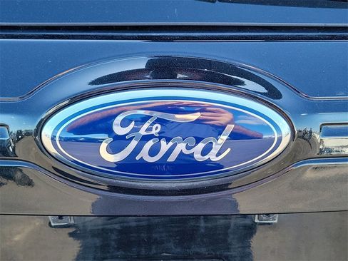 Used 2013 Ford Edge Sport w/ Vision Pkg image 22