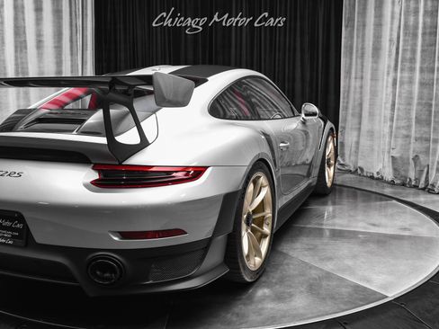 Used 2019 Porsche 911 GT2 RS image 43