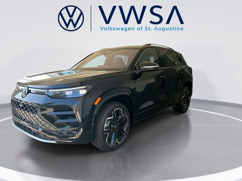 New 2026 Volkswagen Tiguan SEL R-Line AWD/4WD image 4