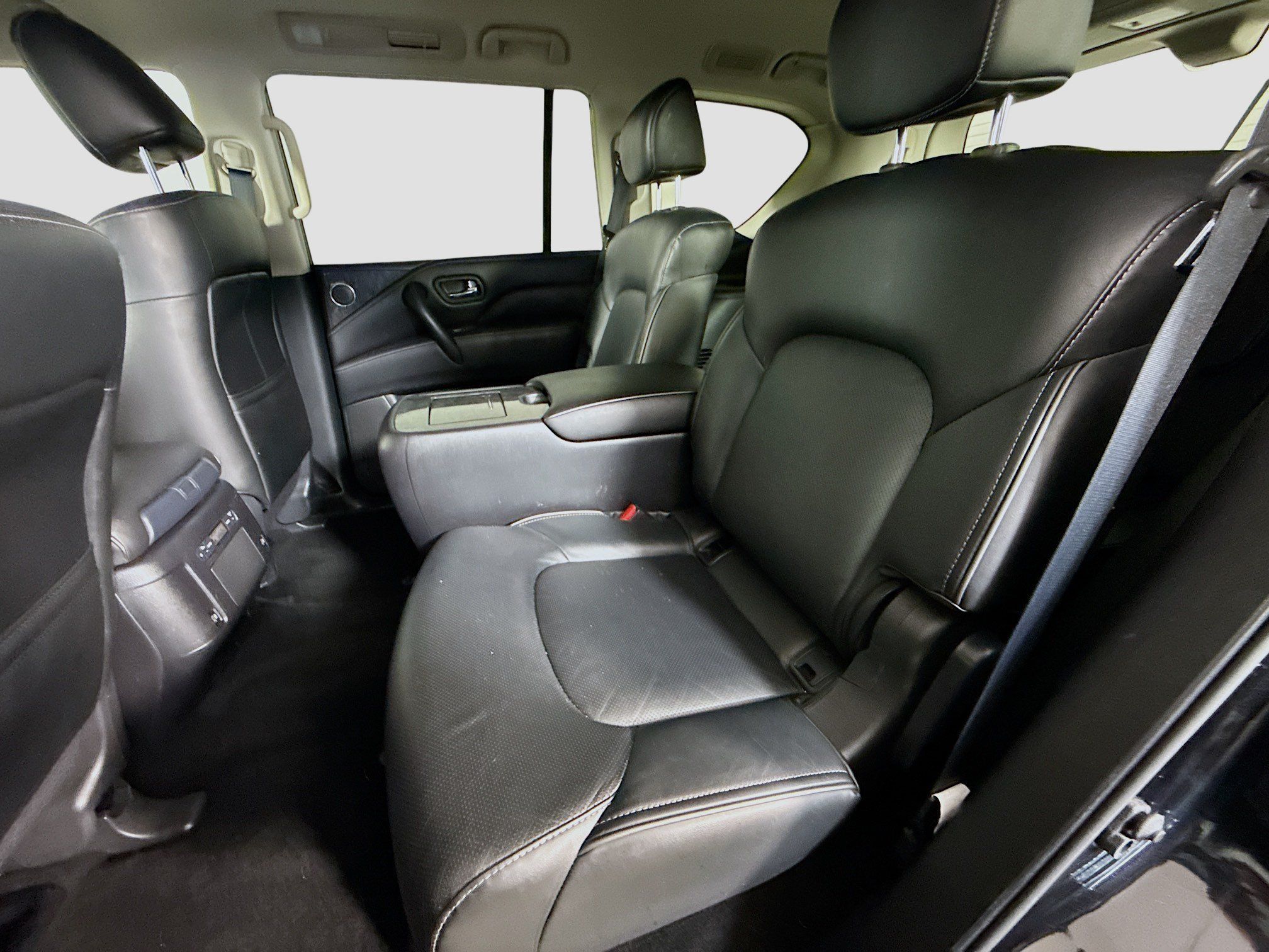 Used 2024 INFINITI QX80 Luxe w/ Cargo Package AWD/4WD image 25