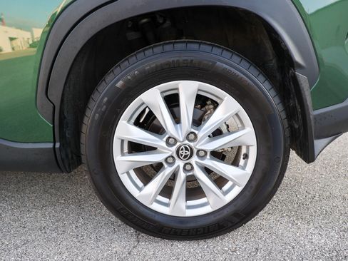 Certified 2026 Toyota Corolla Cross LE FWD image 14
