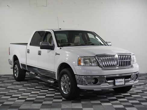 Used 2007 Lincoln Mark LT 4x4 image 8