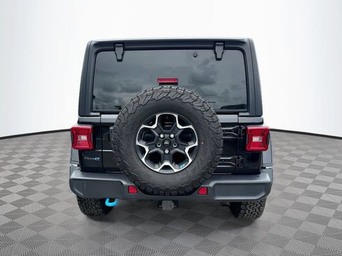 Used 2023 Jeep Wrangler Unlimited Rubicon 4xe w/ Cold Weather Group AWD/4WD image 7