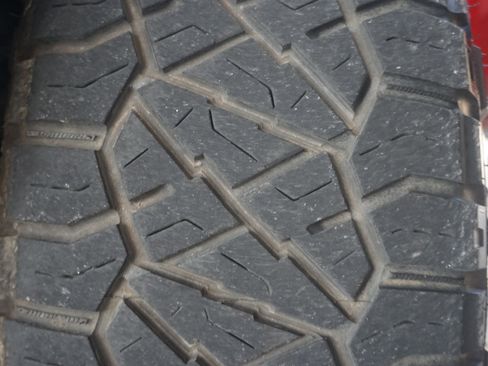 Used 2023 Chevrolet Suburban Z71 w/ Luxury Package image 39