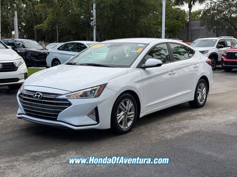 Used 2020 Hyundai Elantra SEL FWD image 3