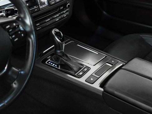 Used 2017 Genesis G80 3.8 image 22