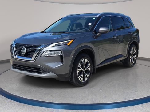 Used 2021 Nissan Rogue SV w/ Premium Package FWD image 1