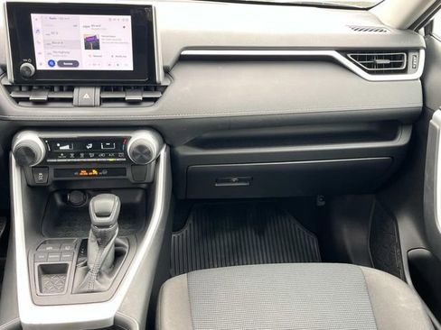 Used 2023 Toyota RAV4 LE FWD image 13