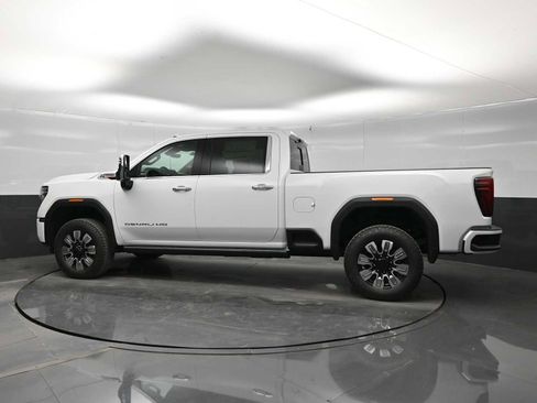 New 2026 GMC Sierra 2500 Denali w/ Denali Reserve Package AWD/4WD image 5