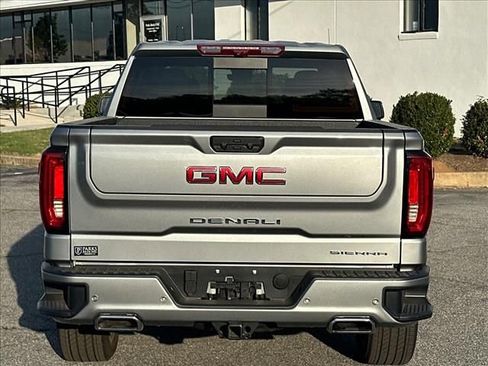 New 2026 GMC Sierra 1500 Denali w/ Denali Reserve Package AWD/4WD image 10
